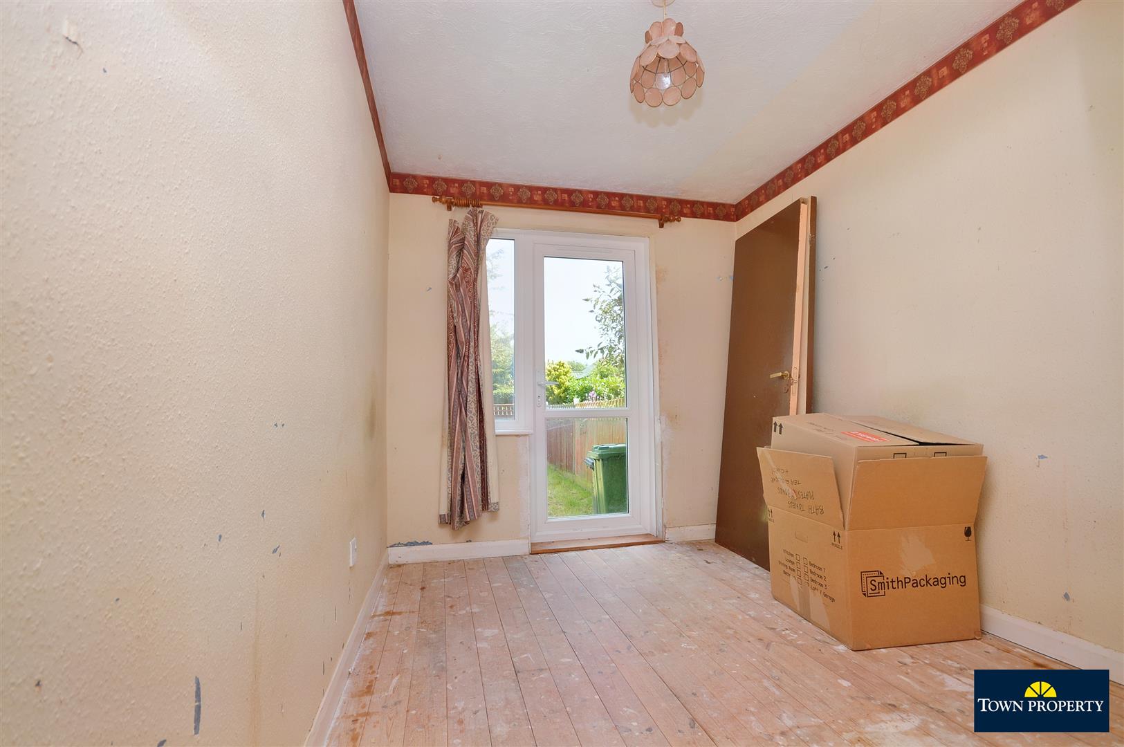 Property Details for Wordsworth Drive Eastbourne BN23 7SW Town